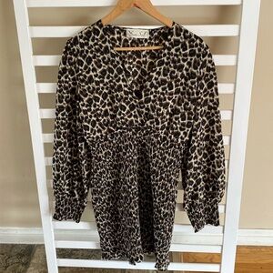 Santa Sofía Animal Print V Neck Long Sleeve Dress Size Medium